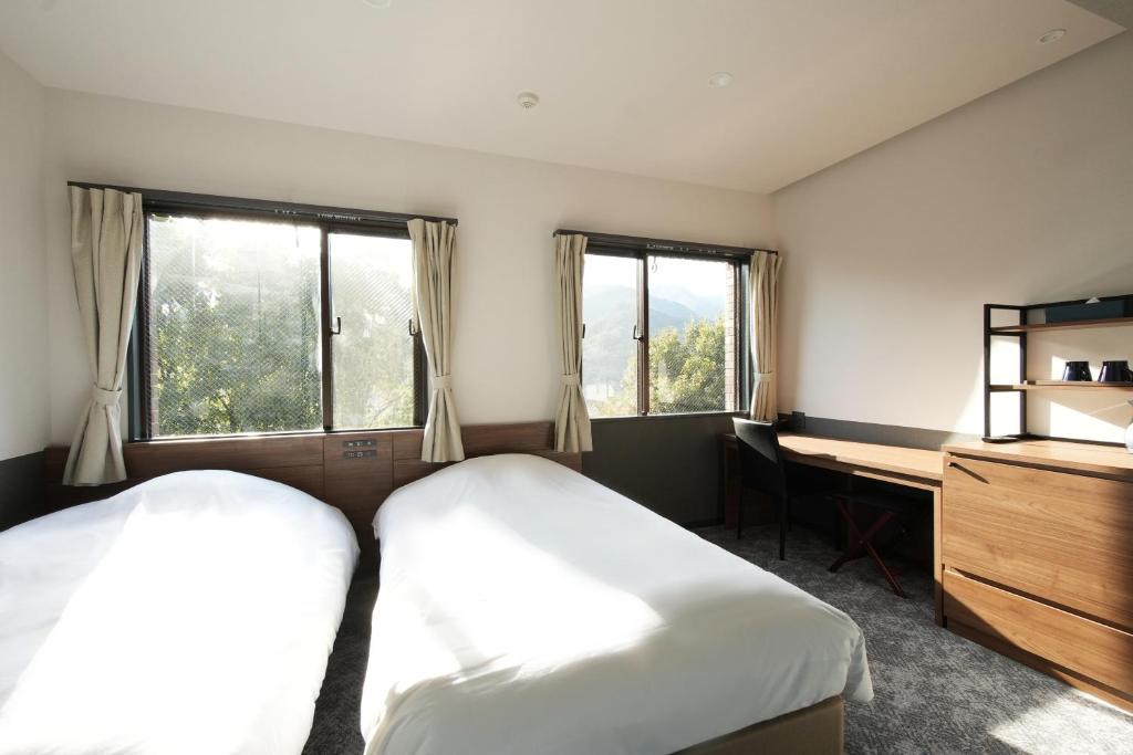Grand Lectore Yugawara Twin Room