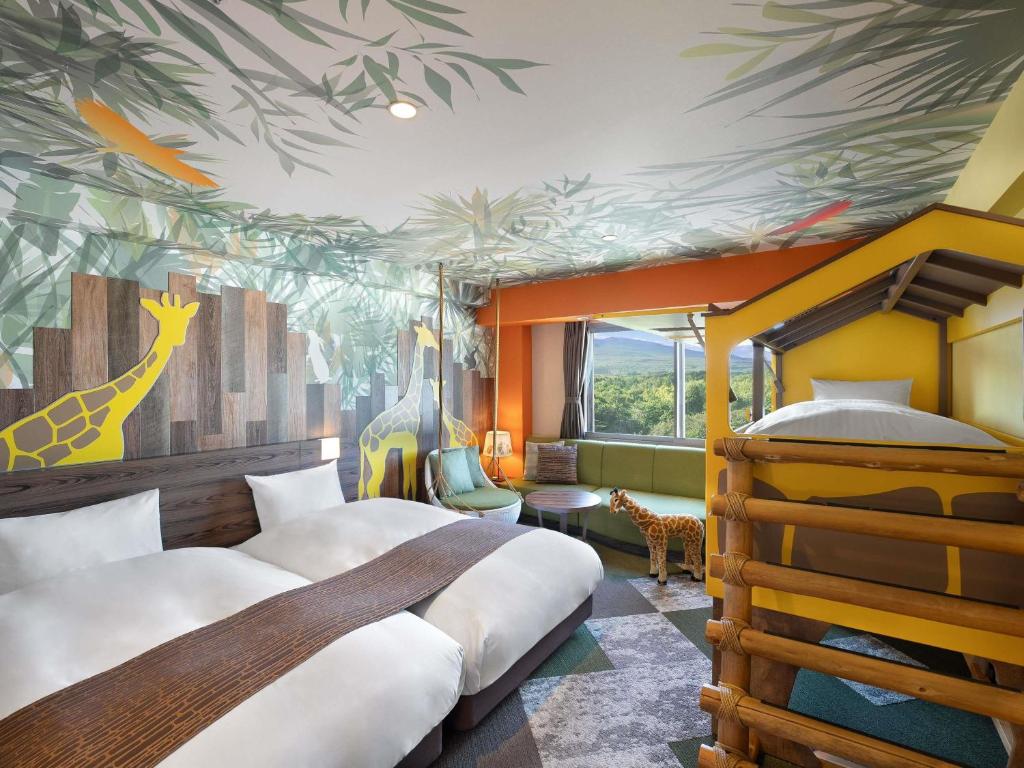 Grand Mercure Nasu Highlands Resort Spa Giraffe Themed Room