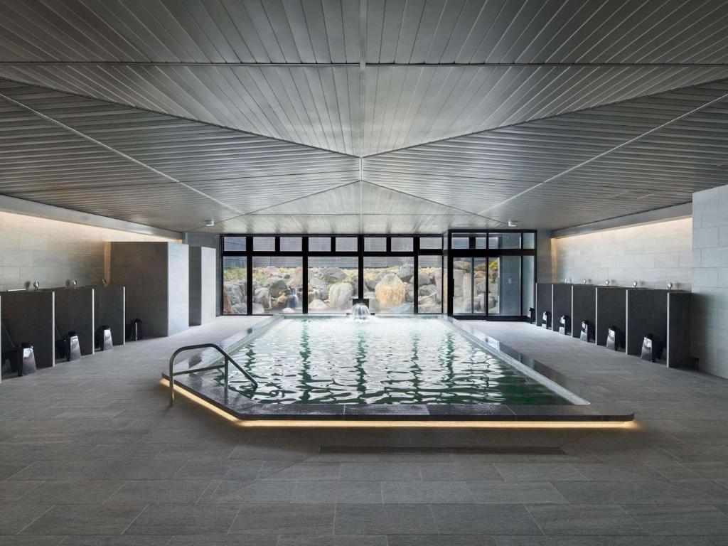 Grand Mercure Yatsugatake Resort Spa Indoor Onsen Pool