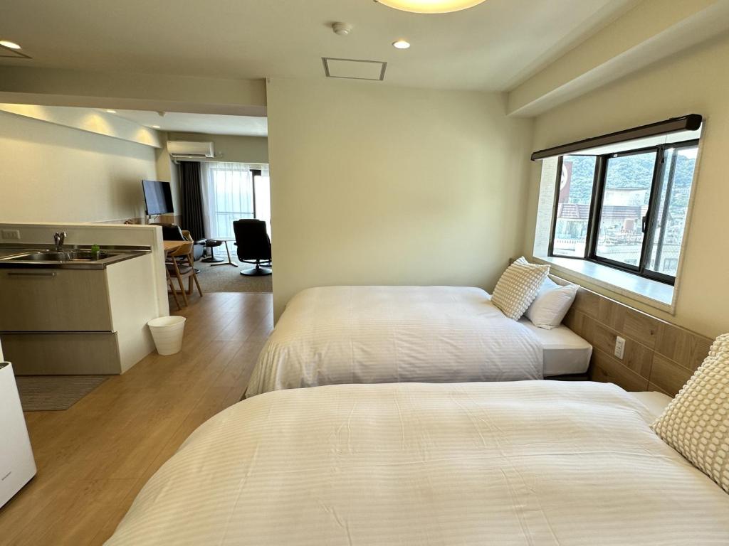 Grand View Atami Twin Room