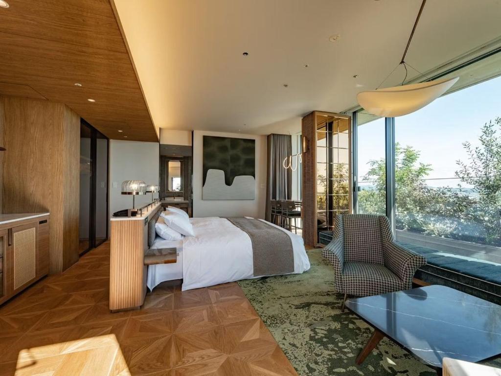 Greenity Iwata Modern Guest Room