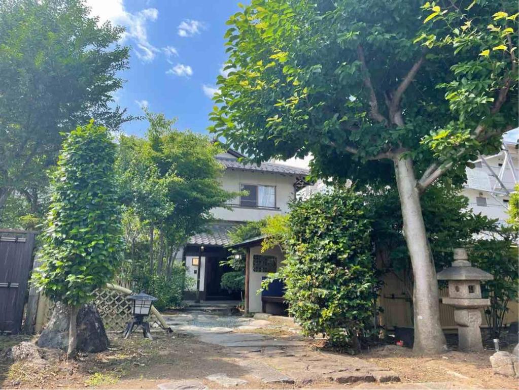 Guesthouse Riraku Ryokan Exterior