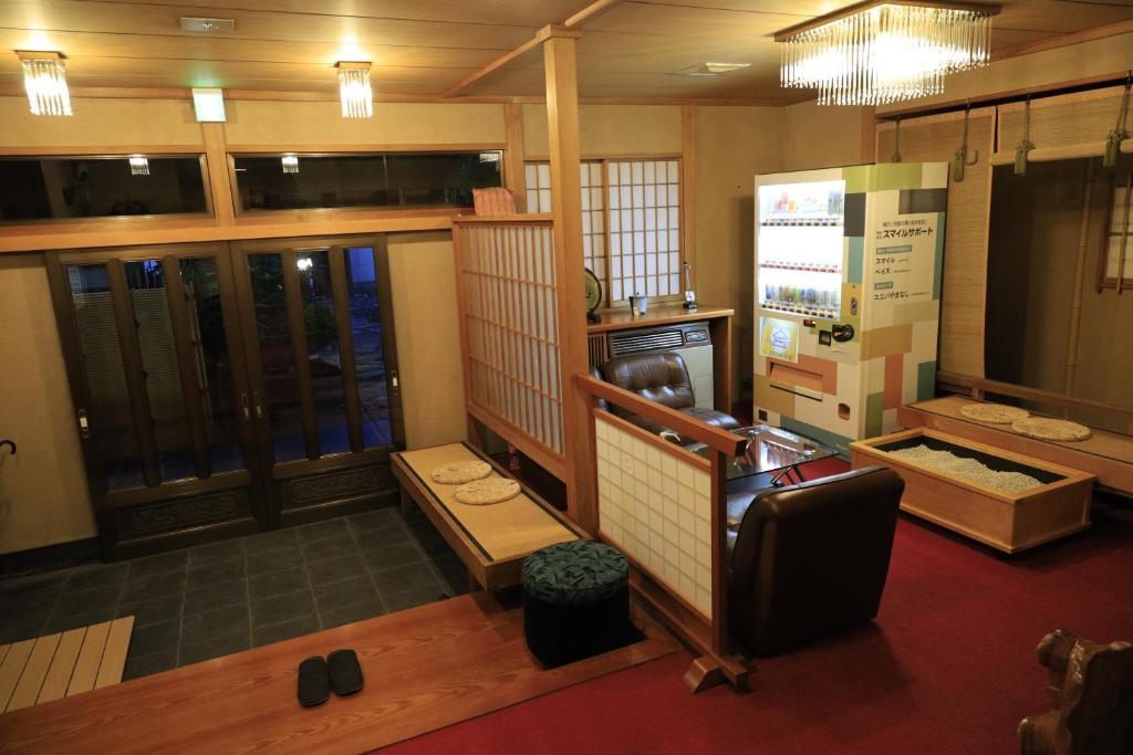Guesthouse Riraku Ryokan Lobby