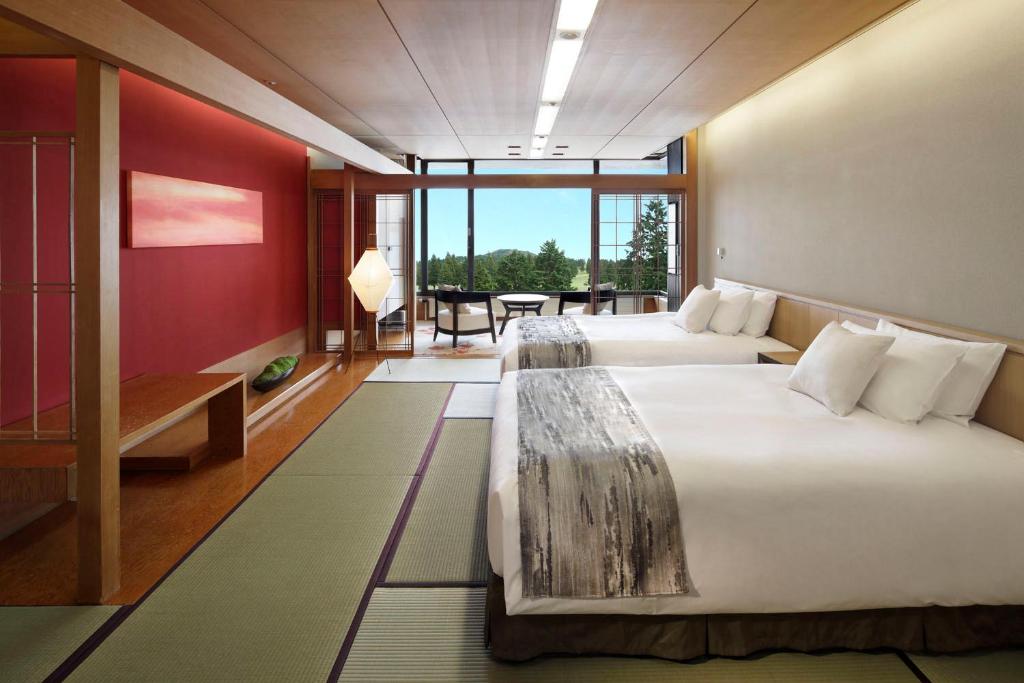 Hakone Yunohana Prince Hotel Tatami Room