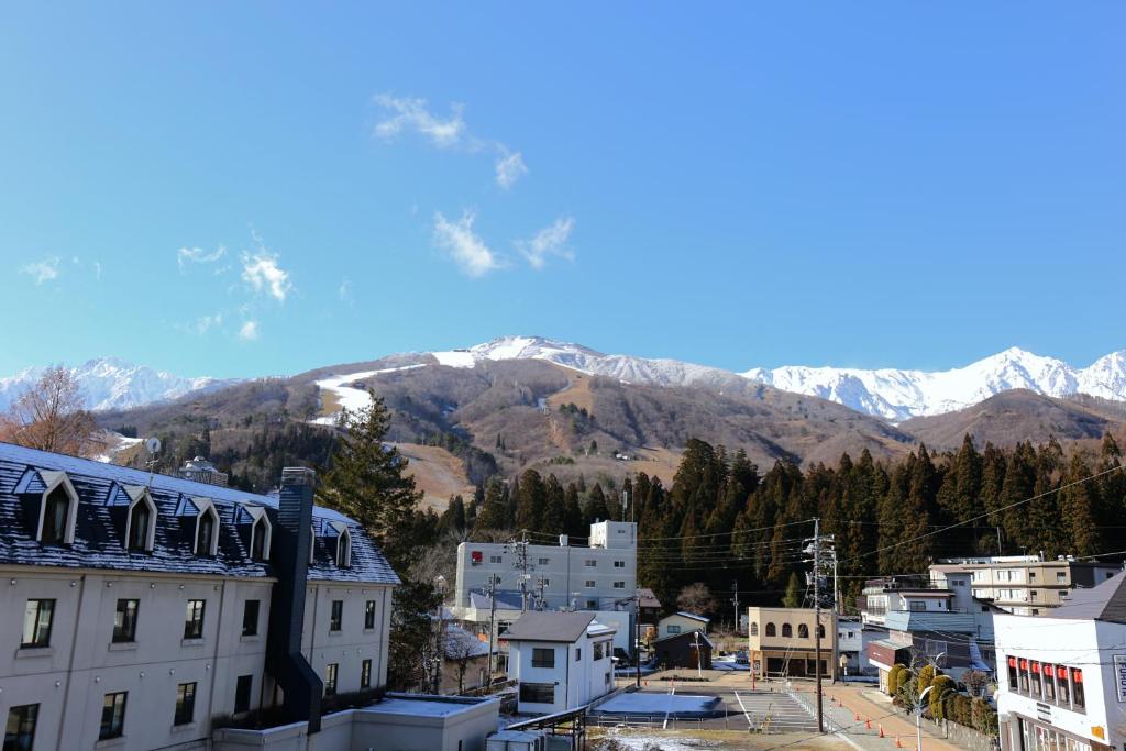 Hakuba Glorious Mountain View
