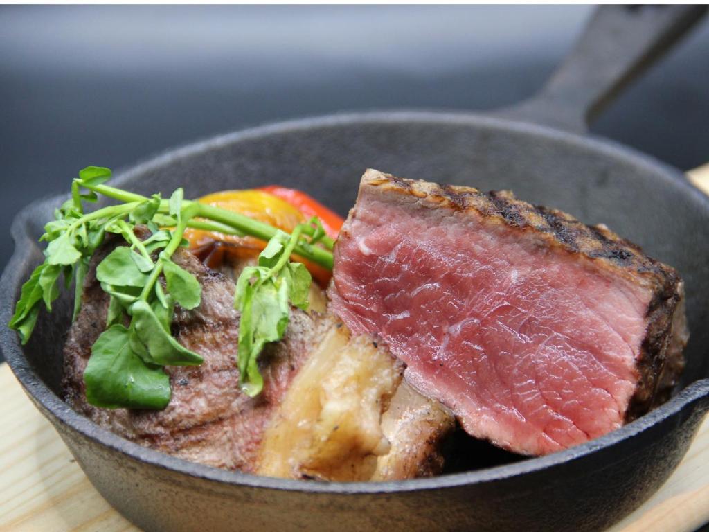Hakuba Glorious Seared Beef Dish