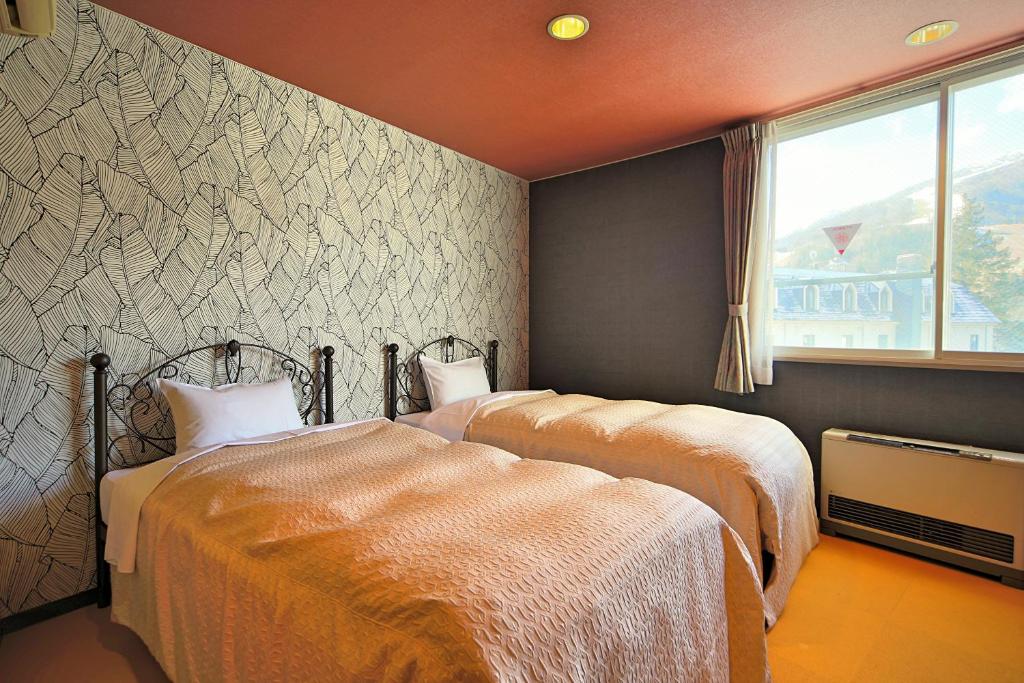 Hakuba Glorious Twin Room