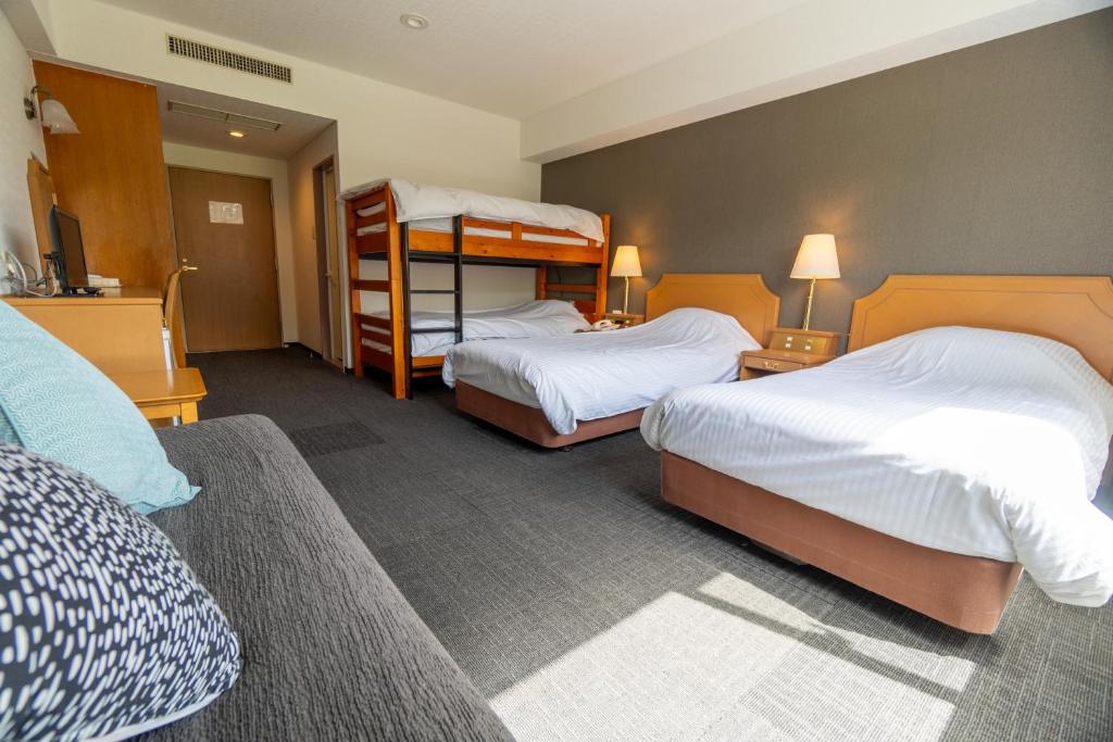 Hakuba Panorama Hotel Family Room