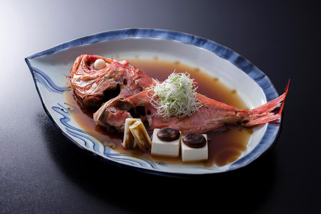 Hanare Yado Yoshizumi Simmered Fish Dish