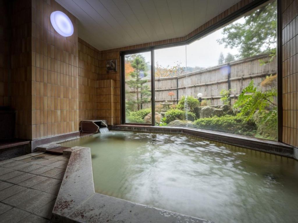 Harumiya Ryokan Indoor Onsen Bath