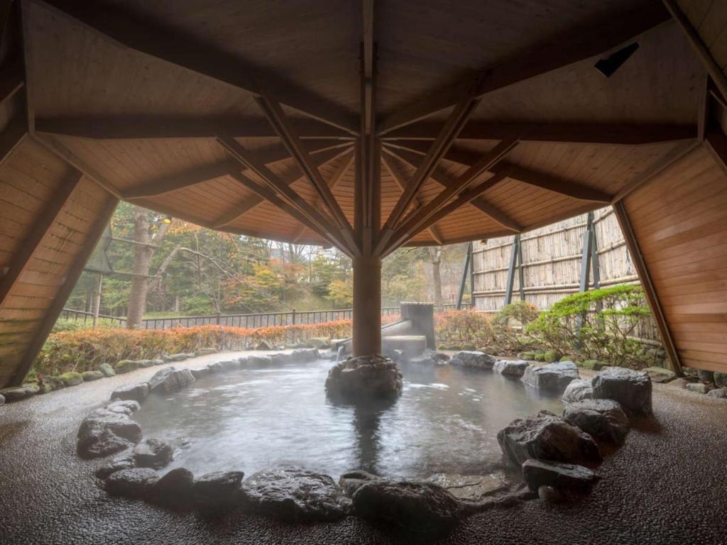 Harumiya Ryokan Open Air Onsen
