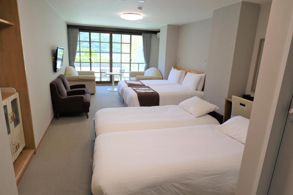 Hatago Nagomi Quad Bedroom