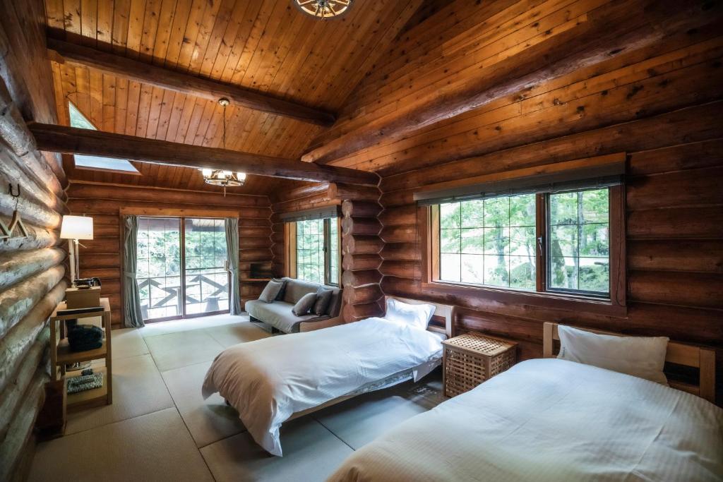 Hatcho No Yu Log Cabin Room