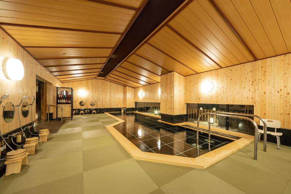 Hida Hotel Plaza Indoor Onsen Bath