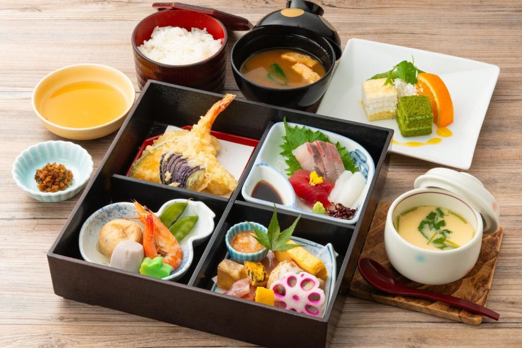 Hill Hotel Sunpia Iga Japanese Meal