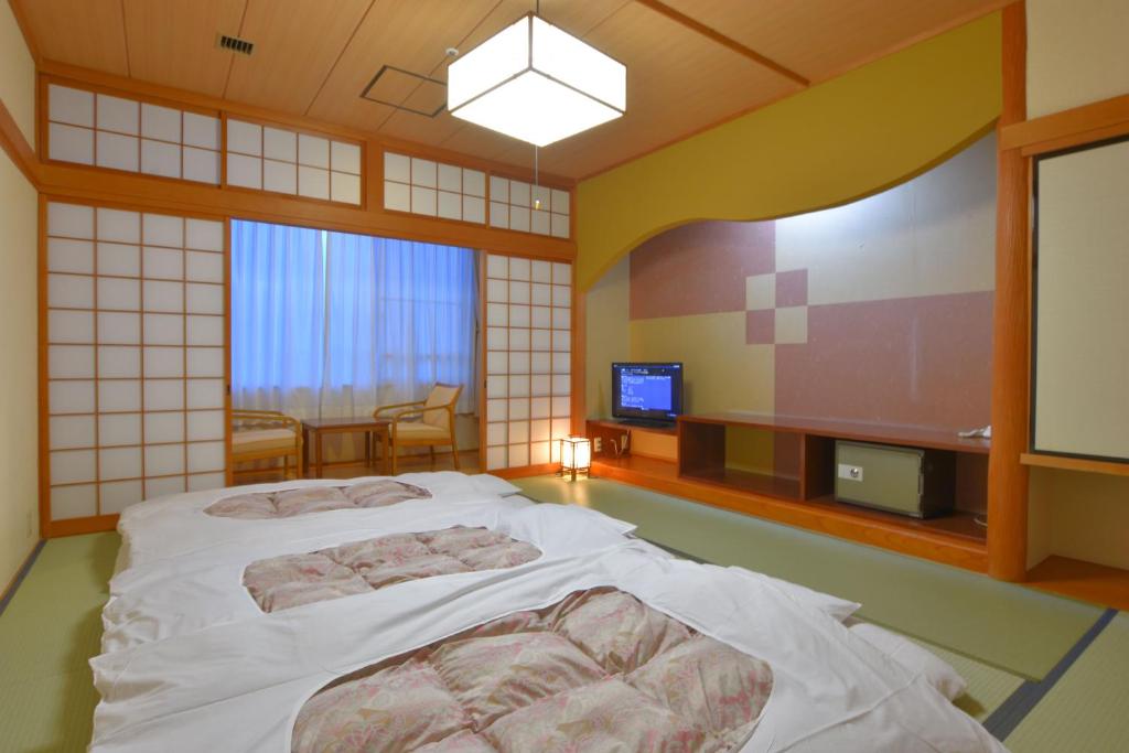 Hill Hotel Sunpia Iga Tatami Room