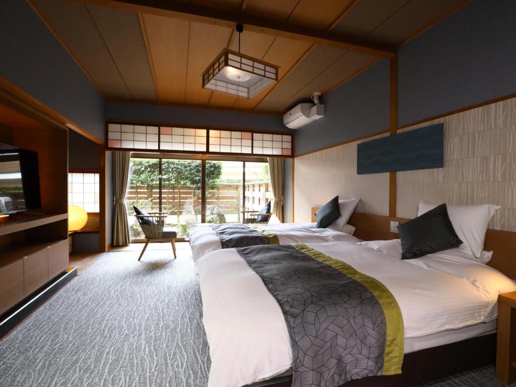 Himi Umiakari Onsen Hotel Twin Room