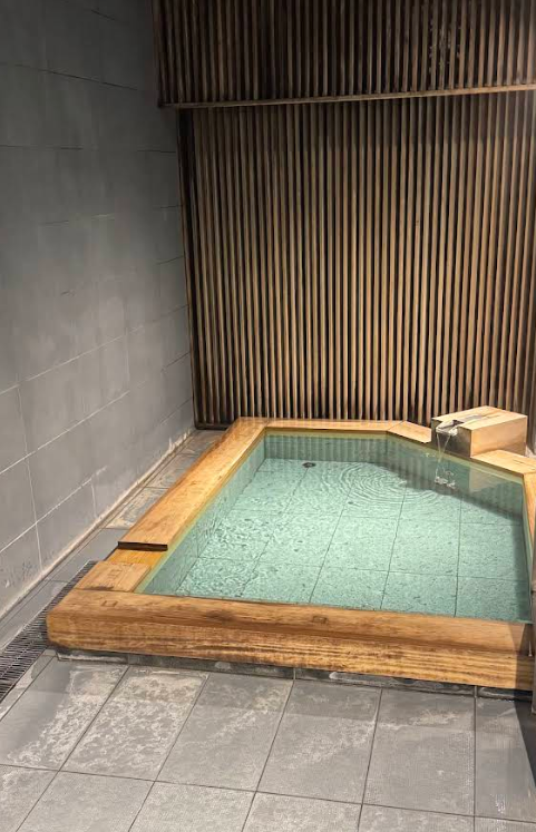 Hinatami Kan Ryokan Private Onsen Bath