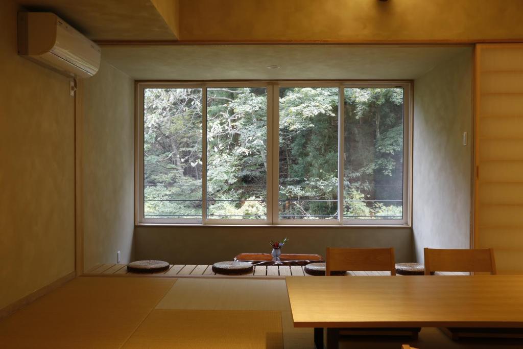 Hinatami Kan Ryokan Tatami Room