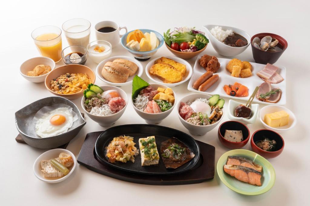 Hirayukan Ryokan Breakfast Spread