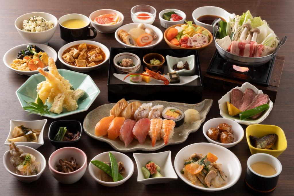 Hirayukan Ryokan Kaiseki Dinner
