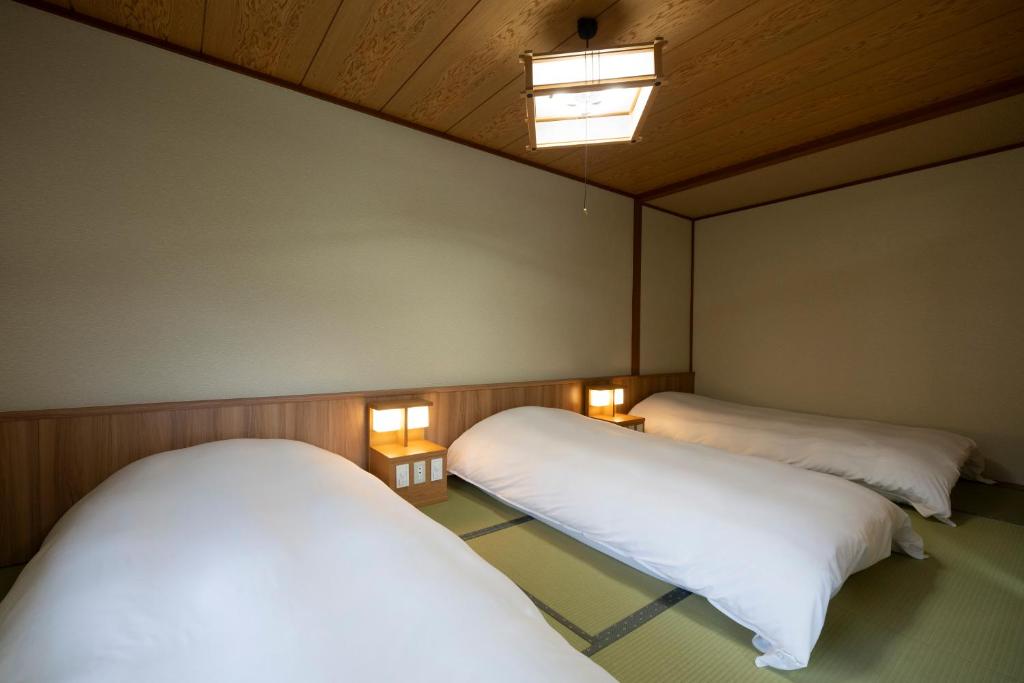 Hirayukan Tatami Room Futons