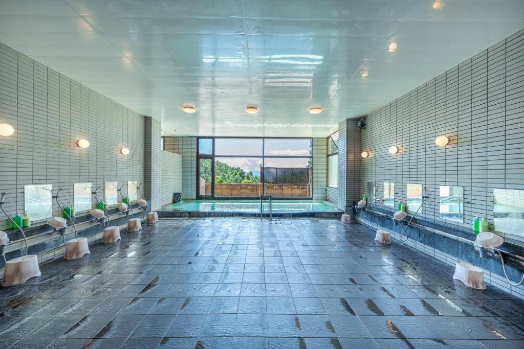 Hishino Onsen Tokiwakan Indoor Onsen Bath