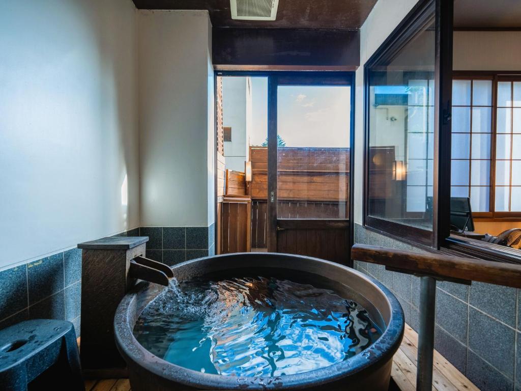 Hishino Onsen Tokiwakan Private Onsen Bath