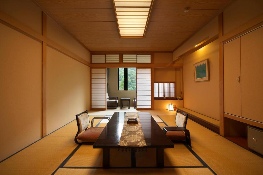 Hodakaso Yamano Hotel Tatami Room