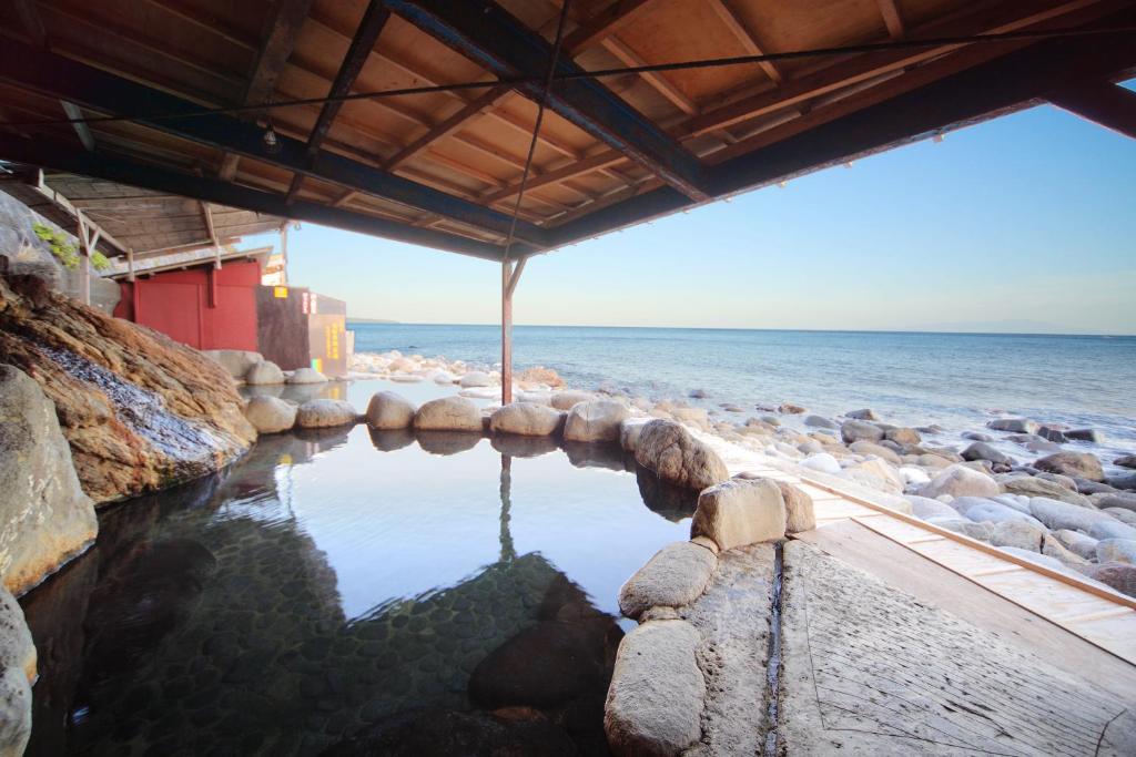 Hokkawa Onsen Hotel Oceanfront Rotenburo