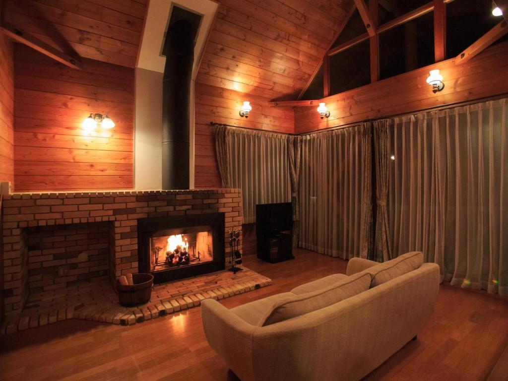 Hotel Ambient Azumino Fireplace Lounge