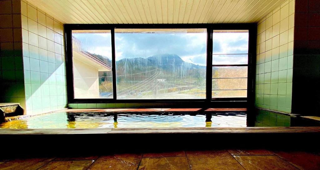 Hotel And Onsen 2307 Shiga Kogen Indoor Onsen