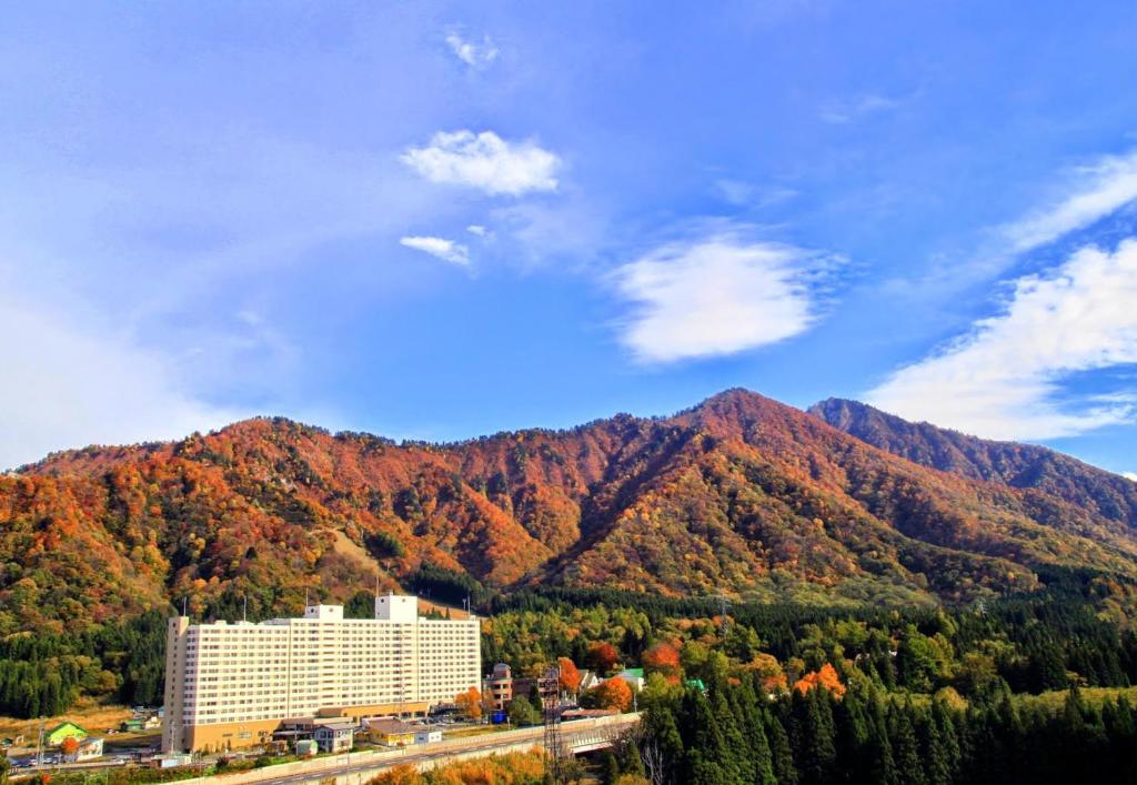 Hotel Angel Grandia Echigo Nakazato Mountain View