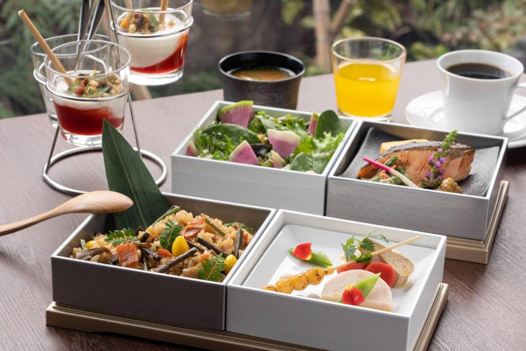 Hotel Around Takayama Breakfast Set