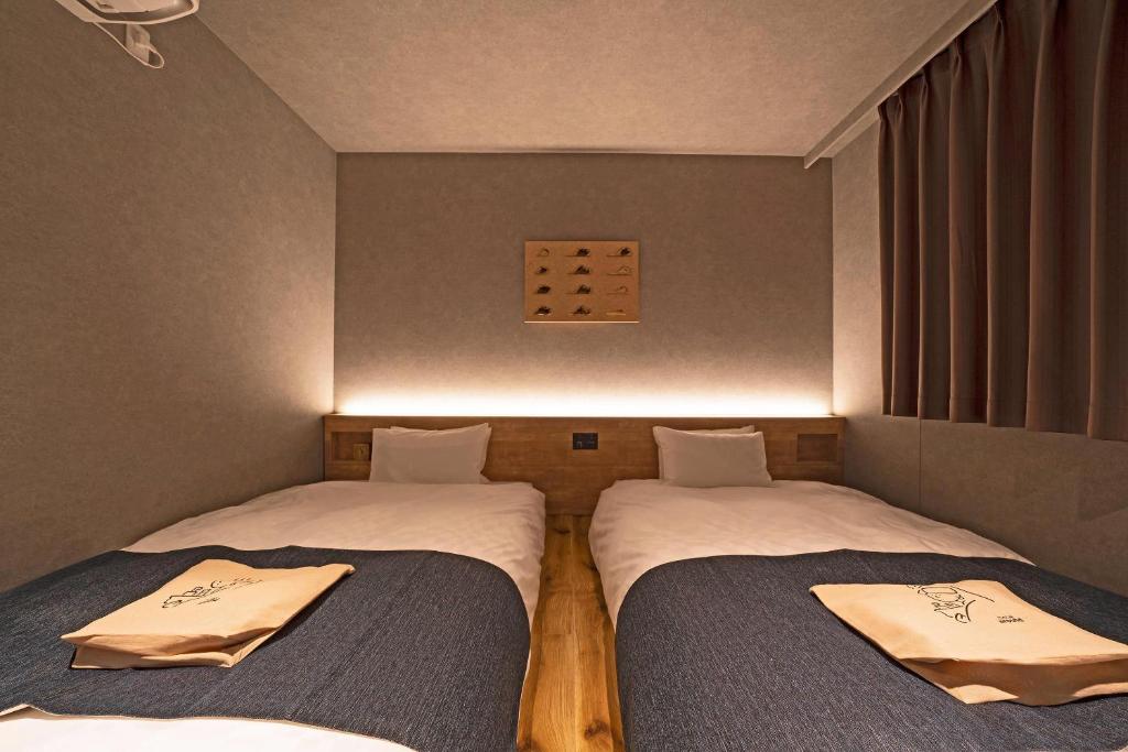 Hotel Around Takayama Twin Room