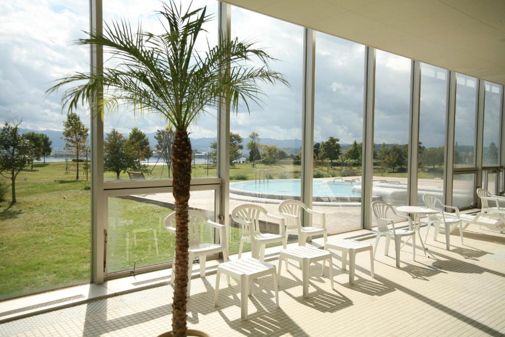 Hotel Arrowle Indoor Pool Lounge