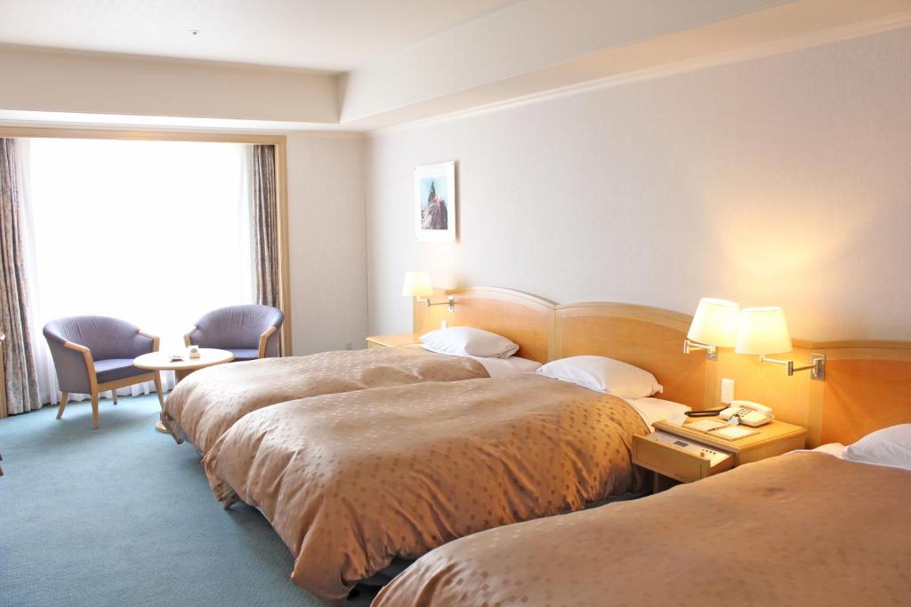 Hotel Arrowle Triple Room