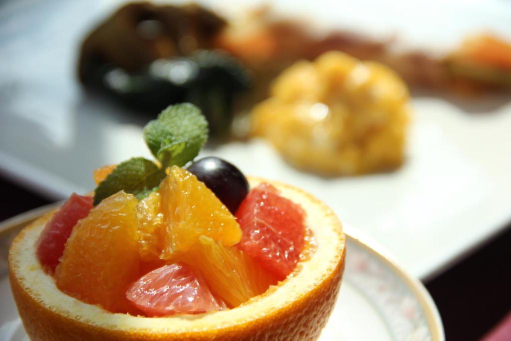 Hotel Belle Cour Inomata Fruit Dessert