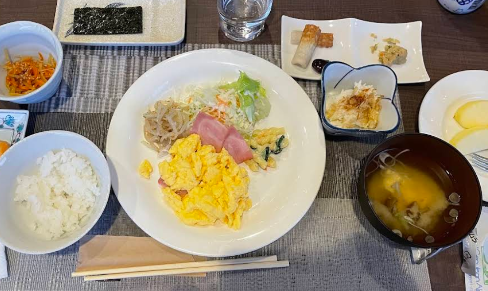 Hotel Cerulean Alpine Japanese Breakfast