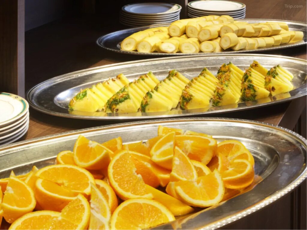 Hotel Hana No Yu Fruit Buffet