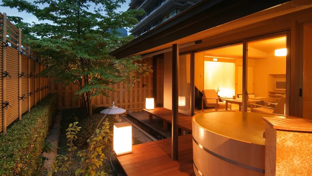Hotel Hana No Yu Private Open Air Bath