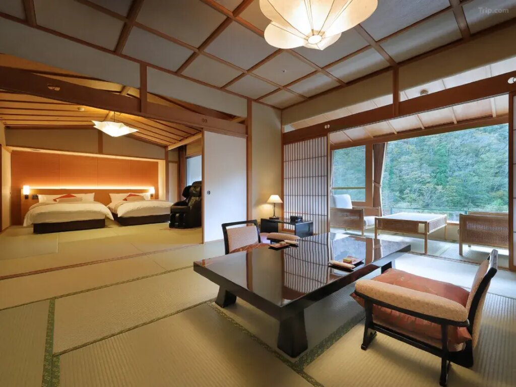 Hotel Hana No Yu Tatami Room