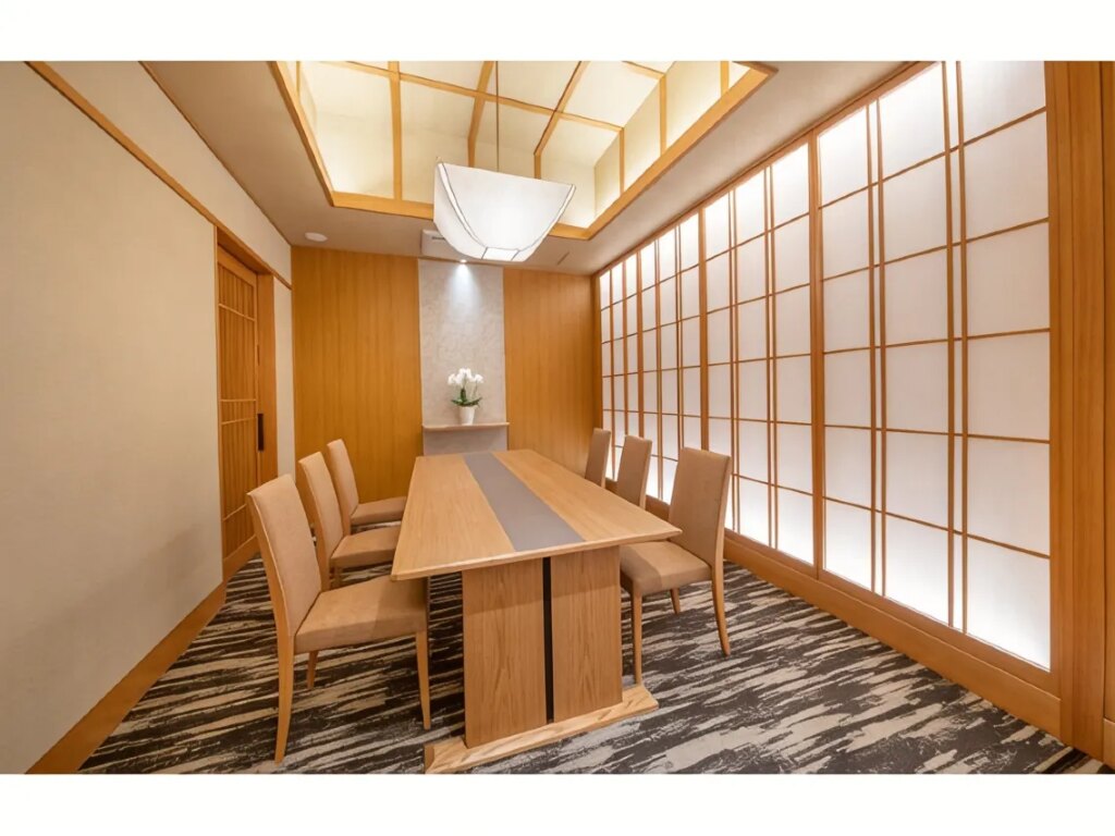 Hotel Hanamizuki Private Dining Room