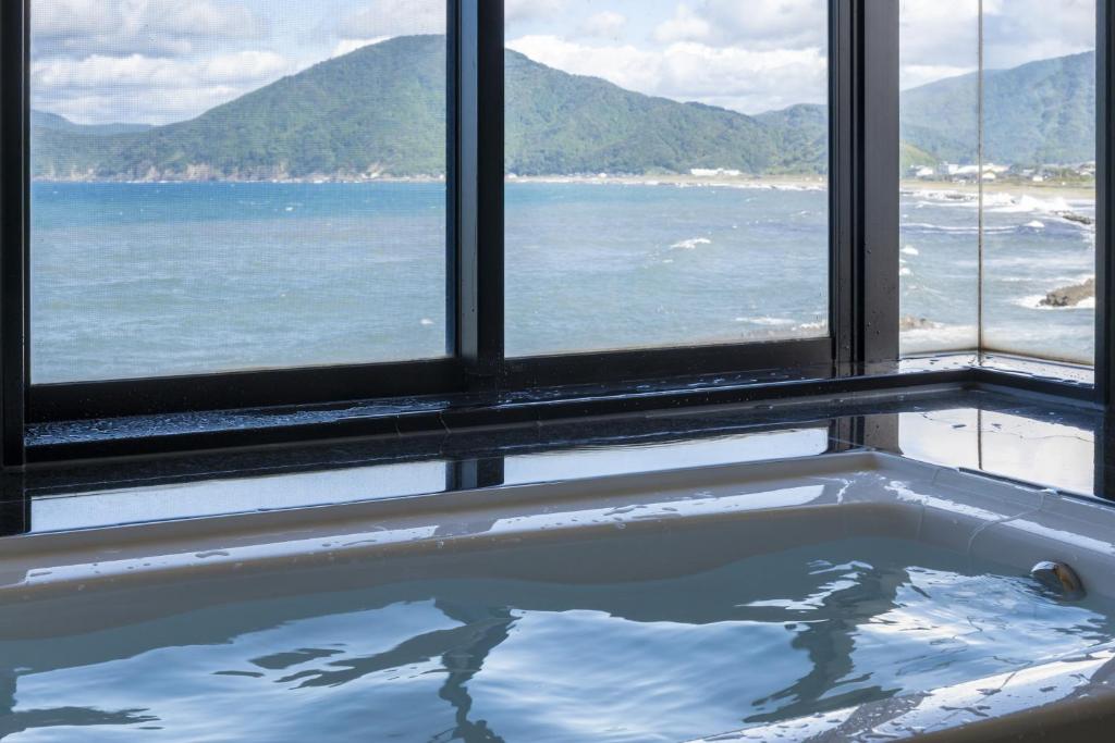 Hotel Hirose Ocean View Bath