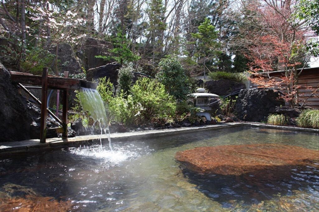 Hotel Housei Open Air Public Onsen With water flow