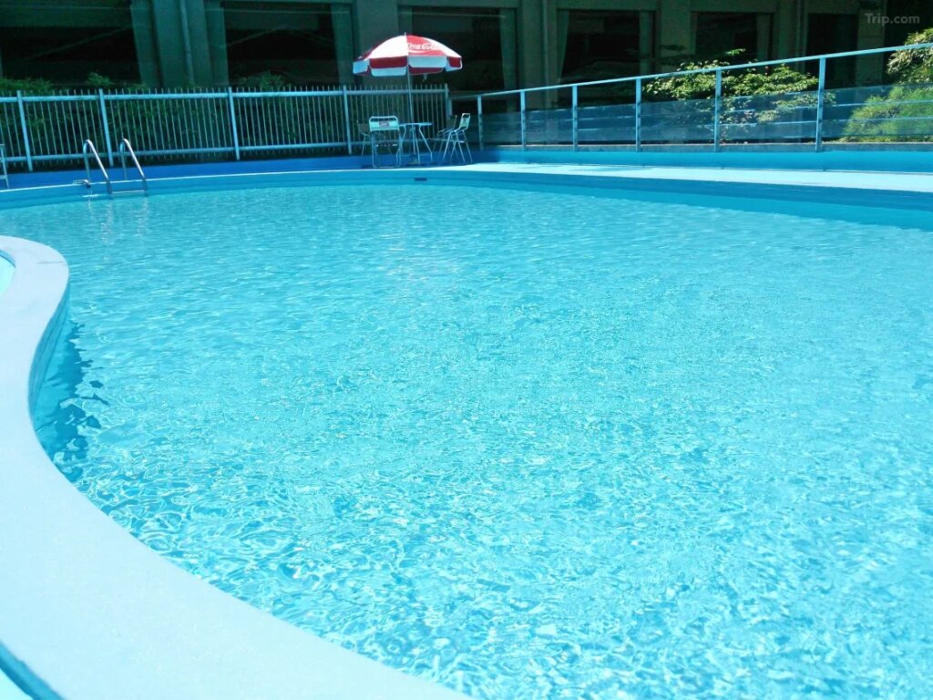 Hotel Isobe Garden Outdoor Pool
