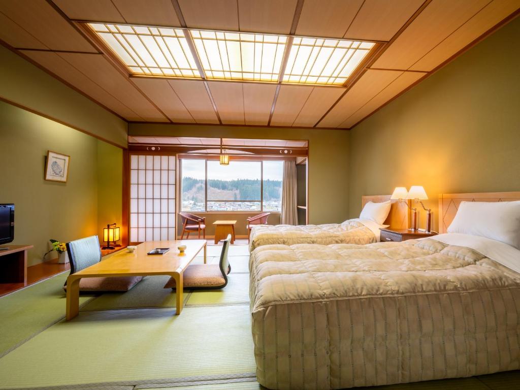 Hotel Kazuno Tatami Room