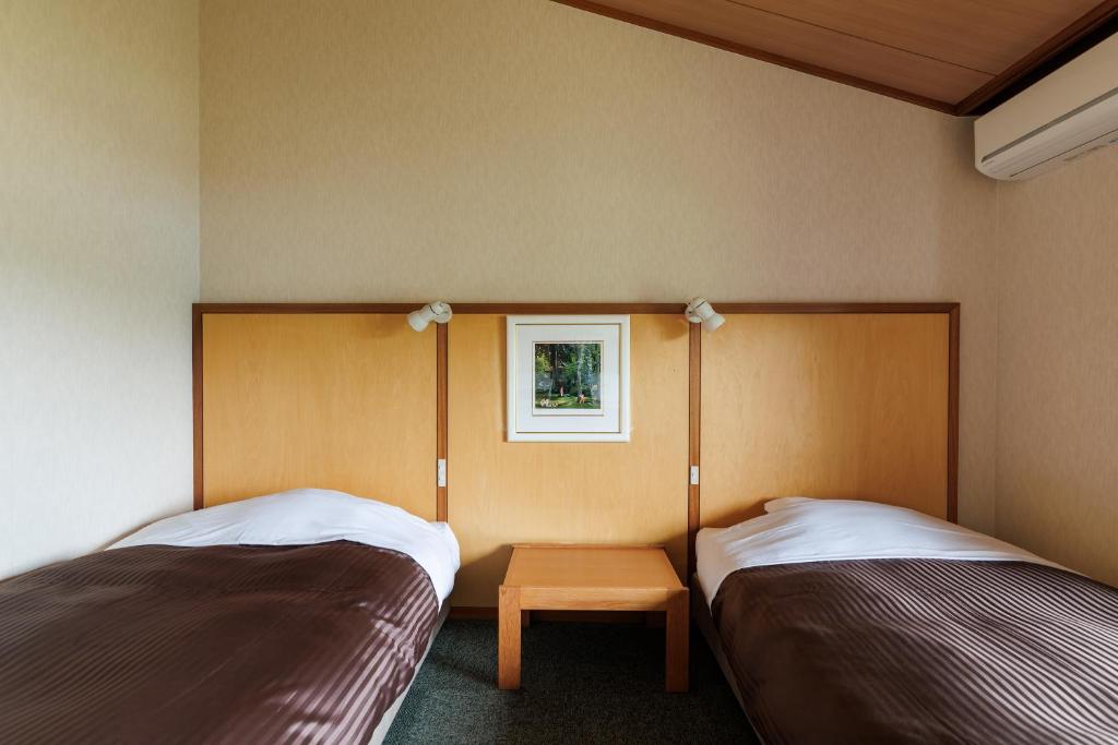 Hotel Kikori Twin Room
