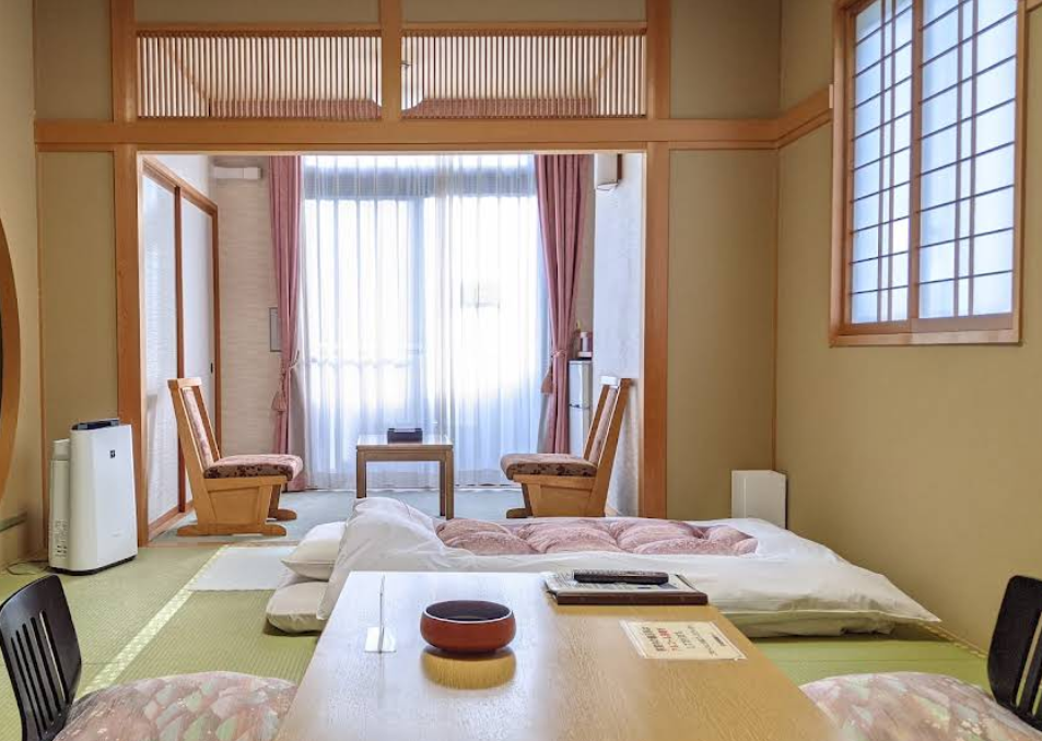 Hotel Kisoji Tatami Room