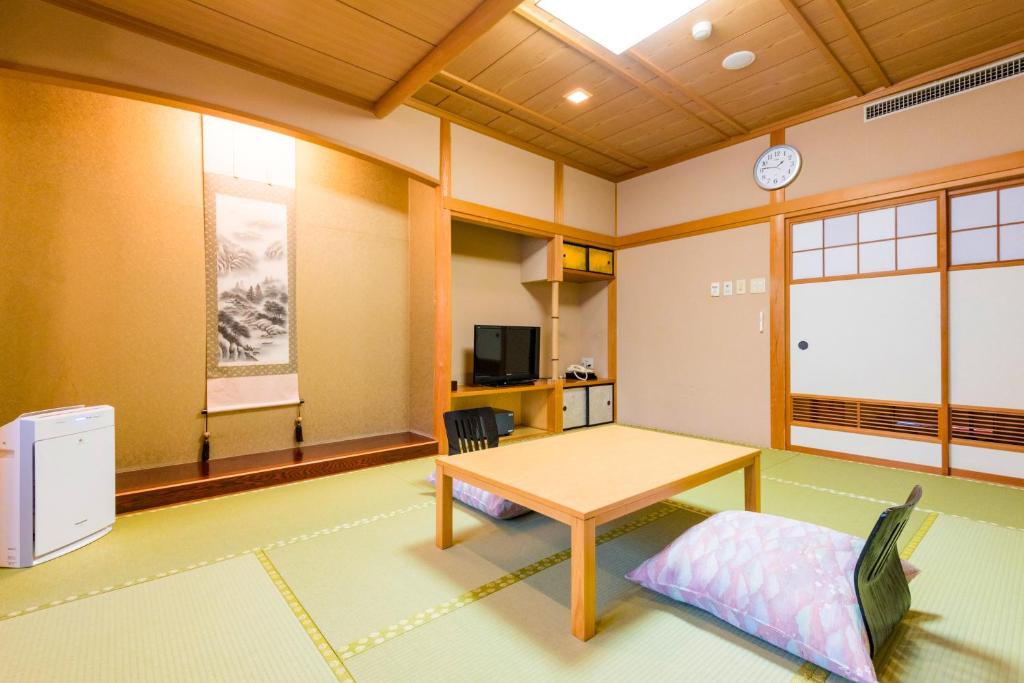 Hotel Kisoji Tatami Room